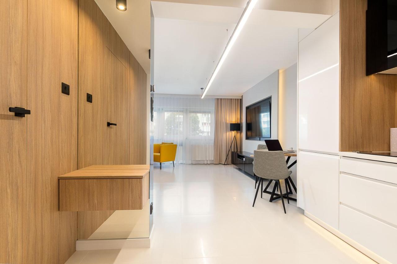 Studio Silesian Vip City Centrum Free Parking Zabrze Bagian luar foto